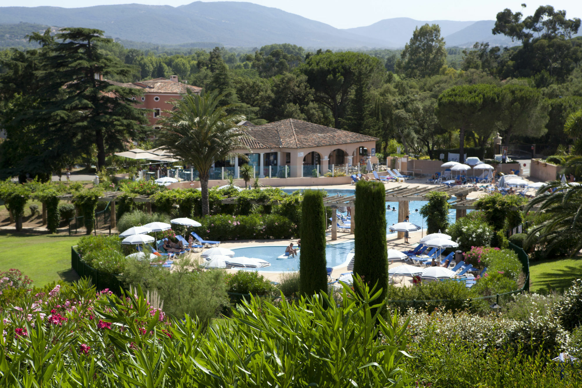 Residence Pierre & Vacances Les Parcs De Grimaud Exterior photo